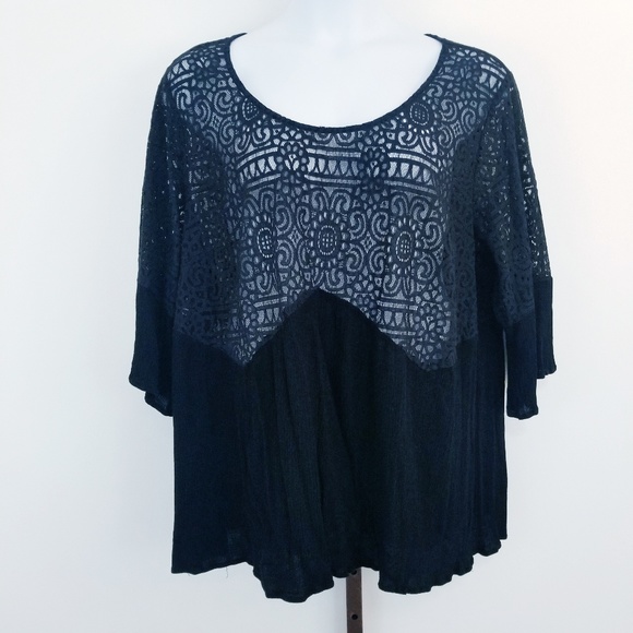 torrid Tops - Torrid Size 5 Black Lace 3/4 Sleeve Crepe Blouse